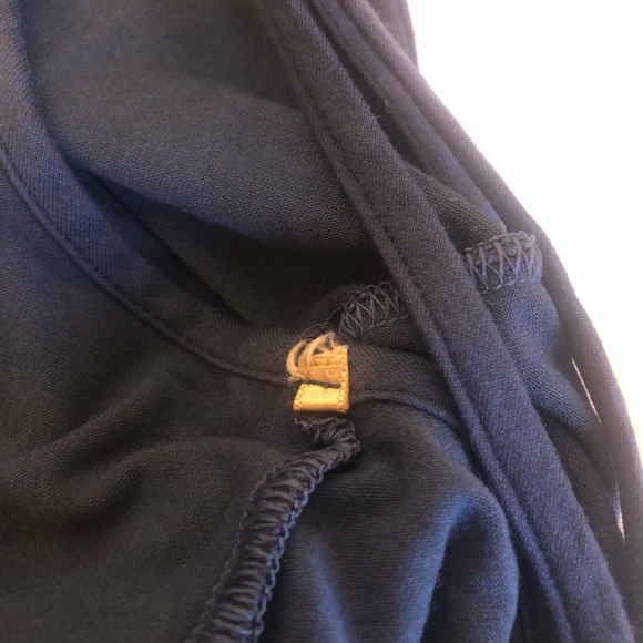 BCBGMaxAzria Double Layered Slate Blue Bubble Tank - Picture 3 of 3